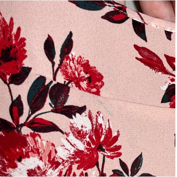 Maurices Womens Dressy Floral Tank Top Sz XL Pink V Neck Bar Back Flowy Chiffon - Picture 10 of 10